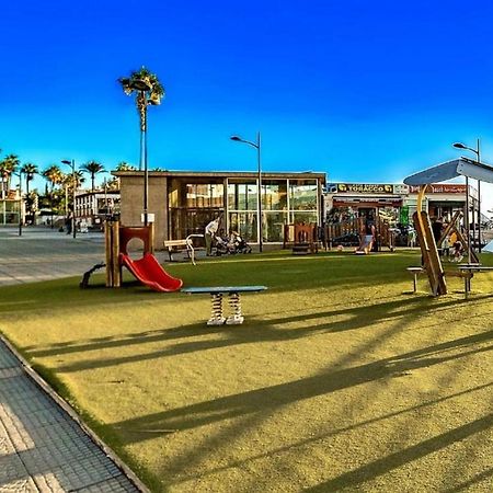 Two Bedroom Apartment With Wifi, Close To The Beach, In Playa De Las Americas Playa de las Americas (Tenerife) Exterior photo